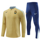 Conjunto de Ouro Francês 24/25