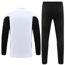 Conjunto Branco Bayern 23/24
